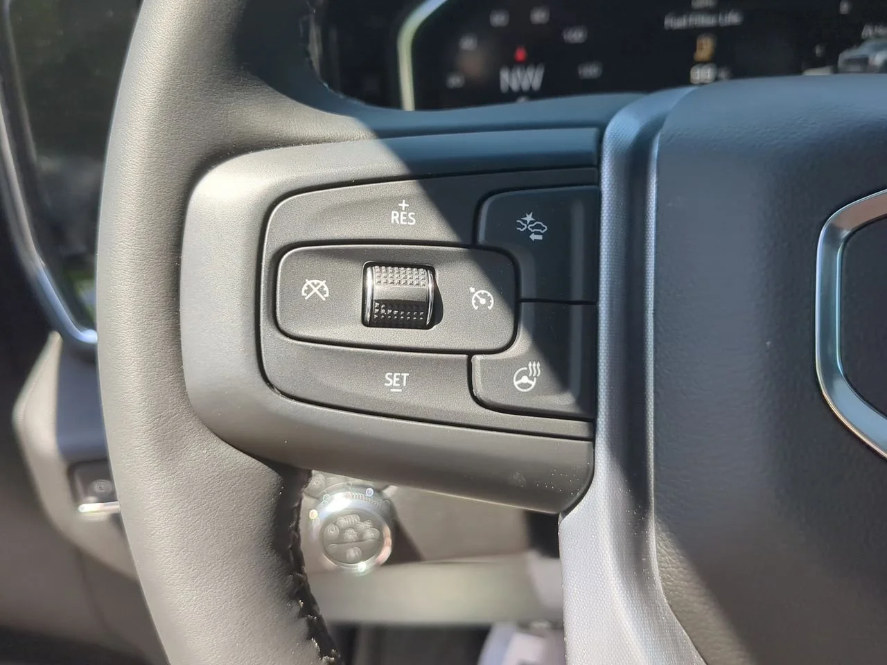 New 2026 Onyx Black GMC SLT image 36