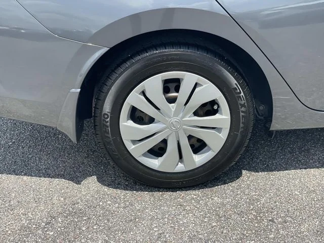 Used 2021 Gray Nissan 1.6 S image 7