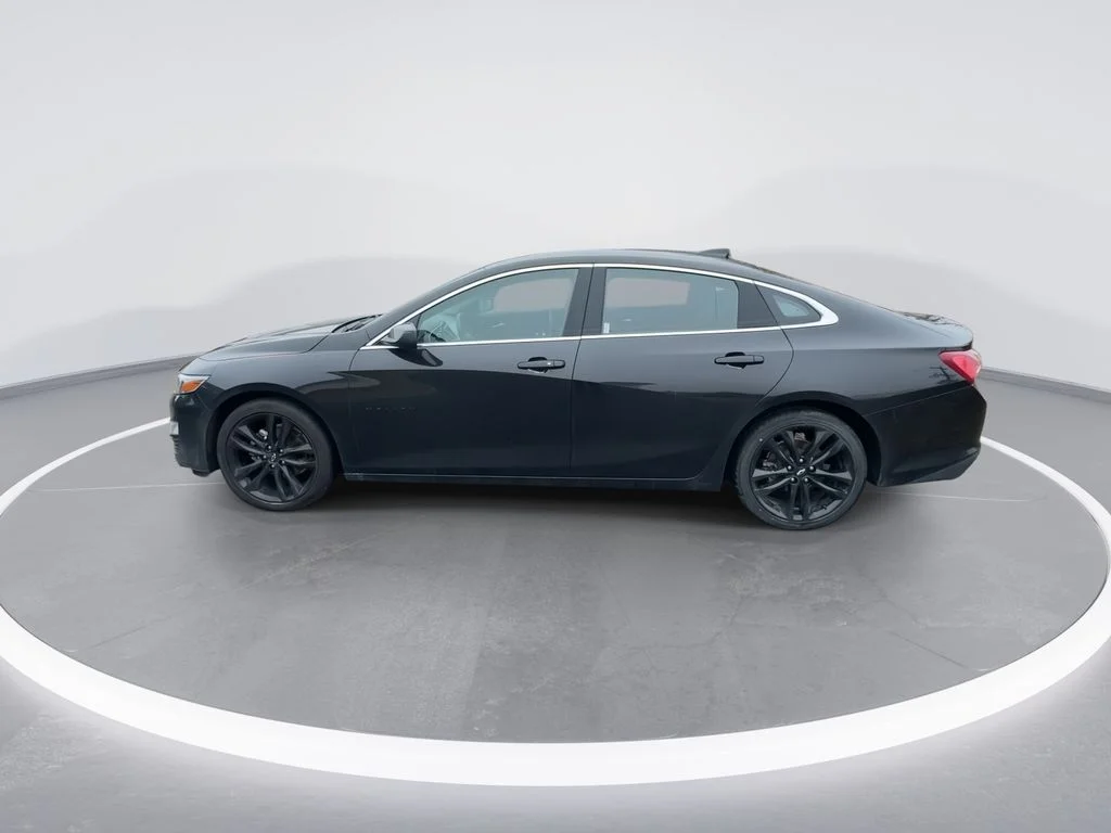 Used 2024 Black Chevrolet LT image 5