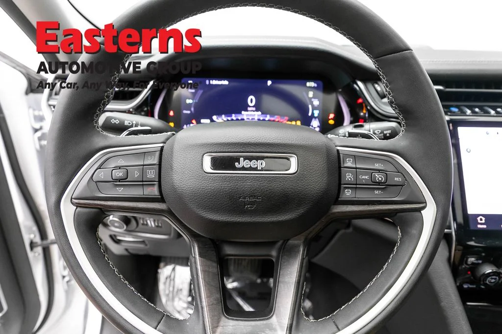 Used 2023 White Jeep 4xe image 14