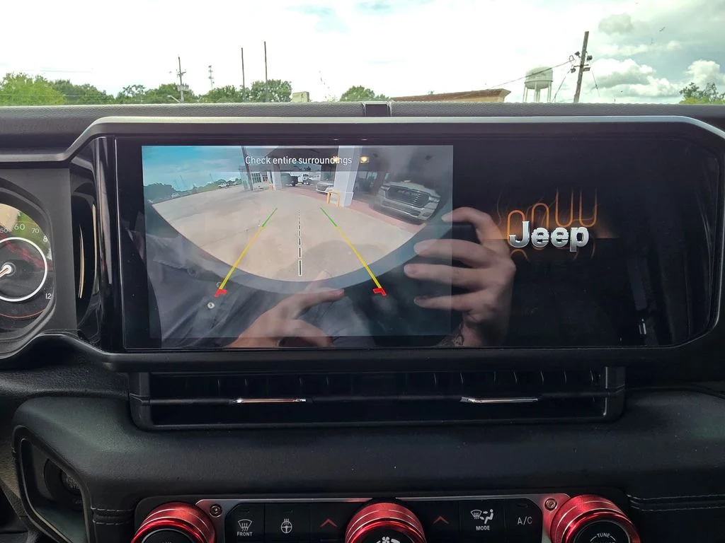 Used 2024 Gray Jeep Rubicon image 18
