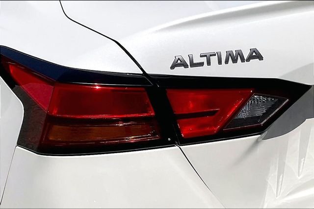 2023 Nissan Altima SL - Photo 28