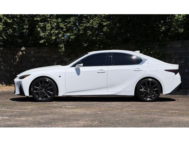 New 2024 ULTRA WHITE Lexus IS 350 F SPORT Design image 9