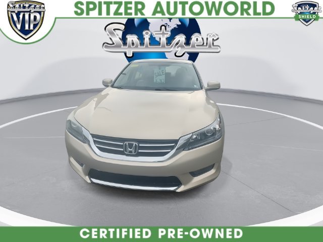 Used 2015 Champagne Frost Pearl Honda EX image 6