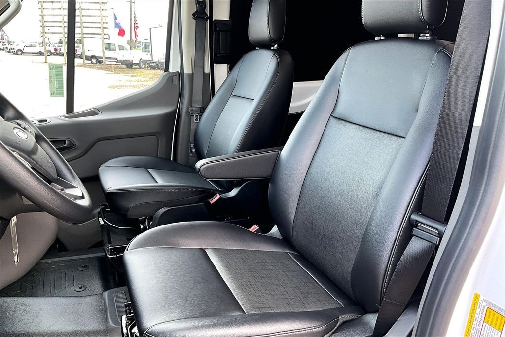 New 2025 Ford Transit-250 Base 3D Cargo Van