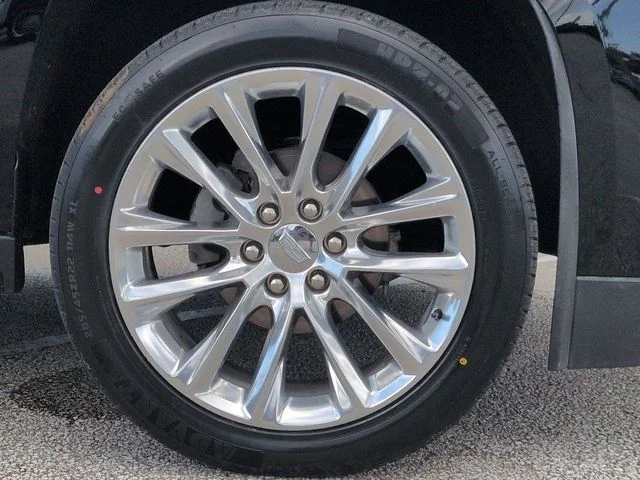 Used 2019 Black Raven Cadillac Luxury image 11
