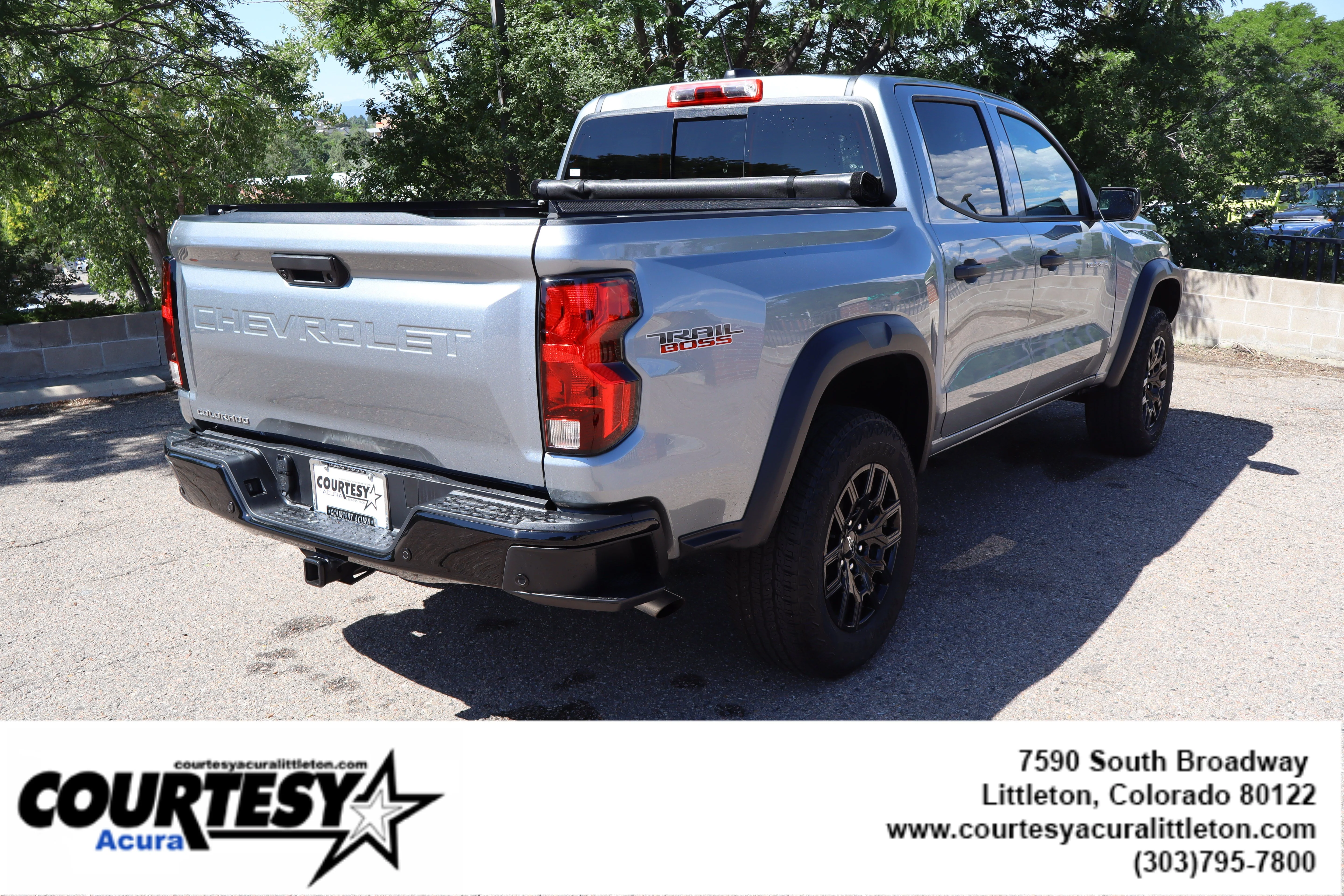Used 2024 Sterling Gray Metallic Chevrolet 4WD Trail Boss image 6