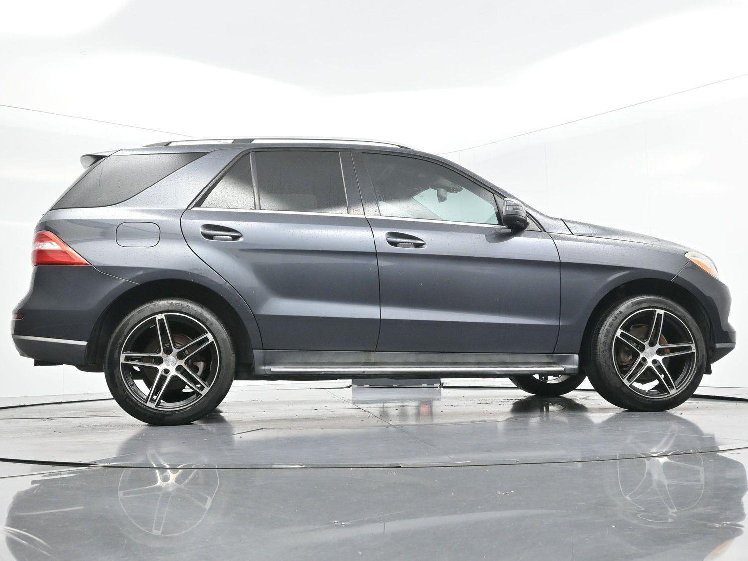 Used 2014 Steel Gray Metallic Mercedes-Benz ML 350 image 51