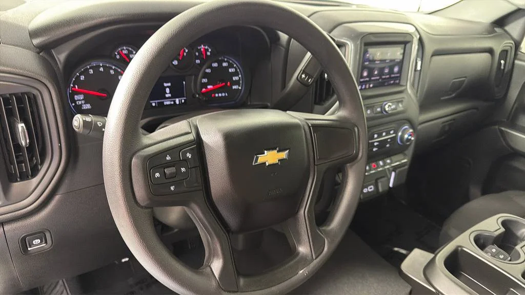 Used 2024 Summit White Chevrolet Custom image 22