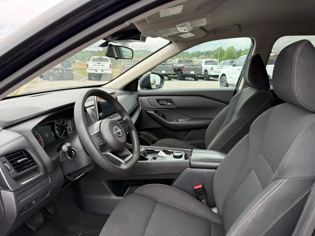 Used 2024 Black Nissan S image 4