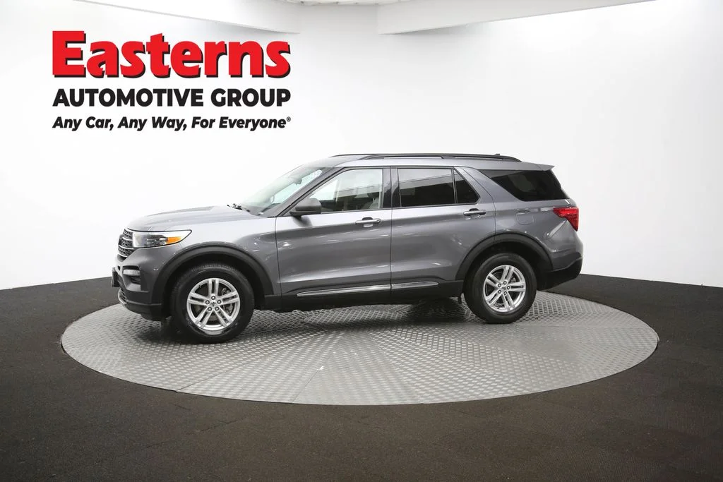 Used 2022 Gray Ford XLT image 58