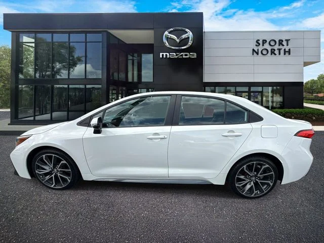 Used 2020 White Toyota SE image 6