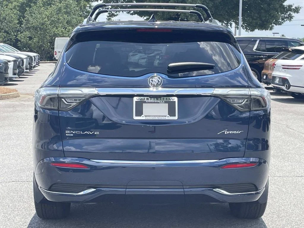 Used 2022 Blue Buick Avenir image 3