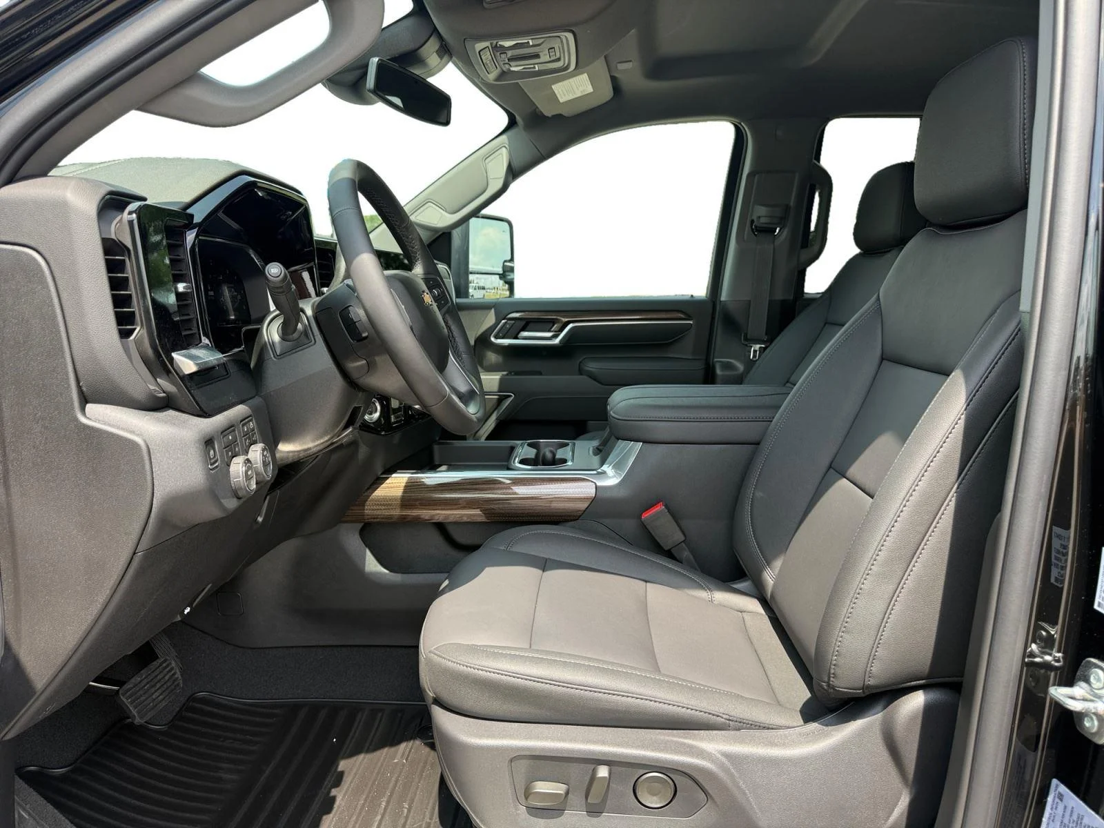 New 2026 Black Chevrolet LT image 10
