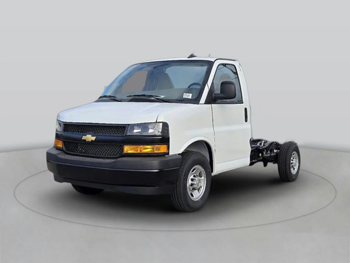 2025 Chevrolet Express 3500 139" WB's photo