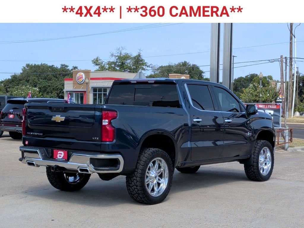 Used 2022 Blue Chevrolet LTZ image 9