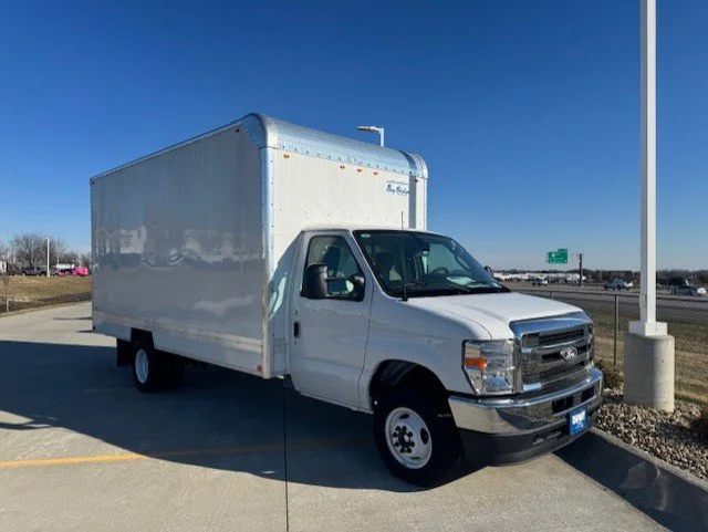 2026 Ford E-Series DRW E-450 Super Duty 176 in WB's photo