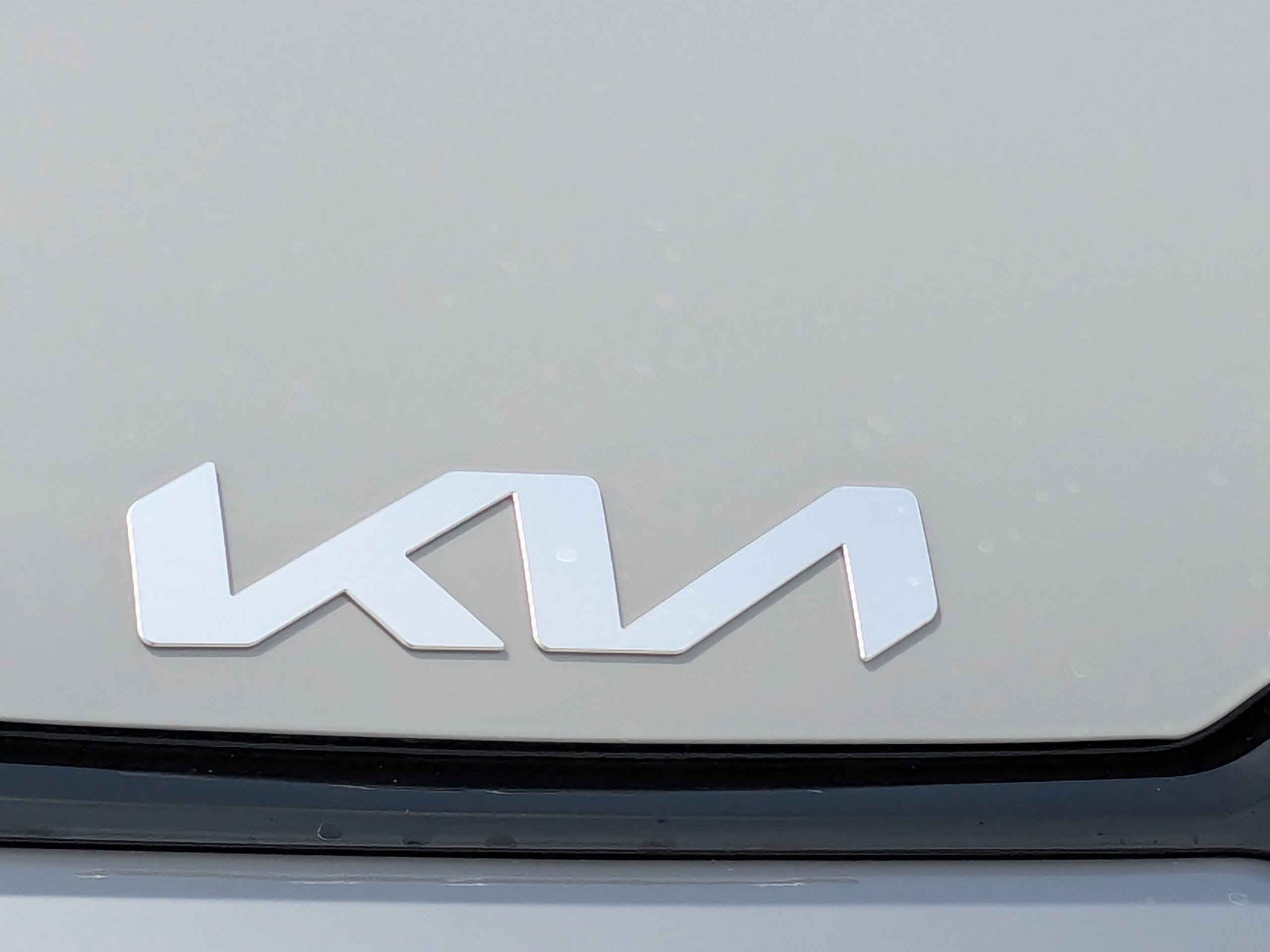 New 2026 Wolf Gray Kia SX Prestige image 13