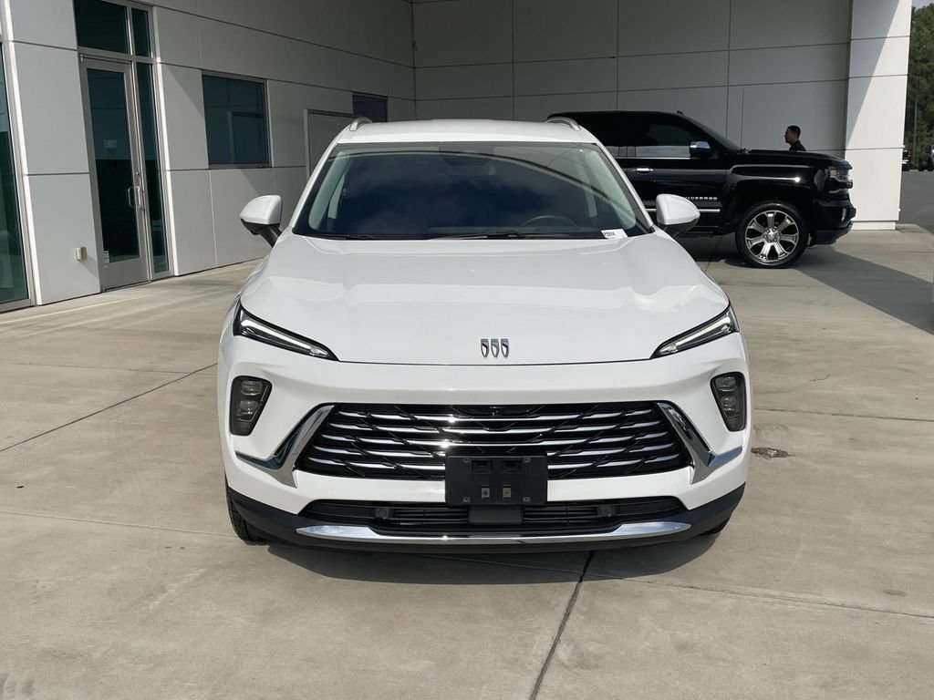 Used 2024 Summit White Buick Preferred image 7