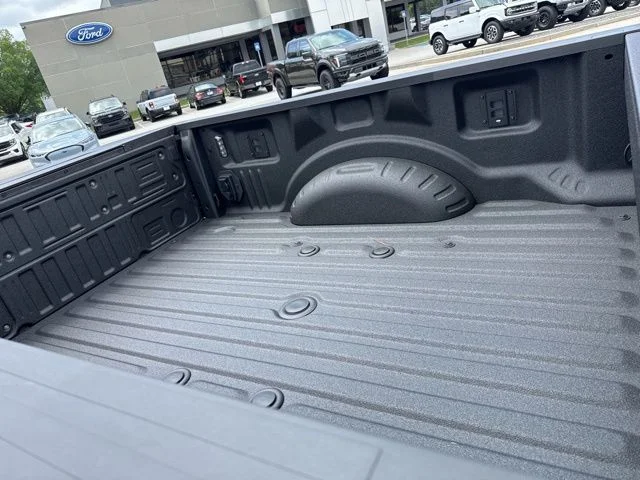 New 2026 Carbonized Gray Metallic Ford Lariat image 17