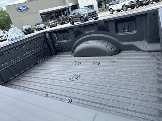 New 2026 Carbonized Gray Metallic Ford Lariat image 17