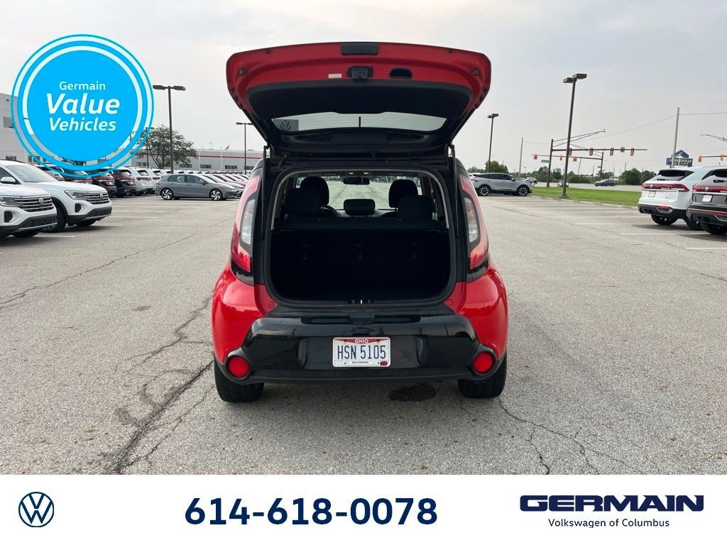 Used 2016 Red Kia Plus image 12