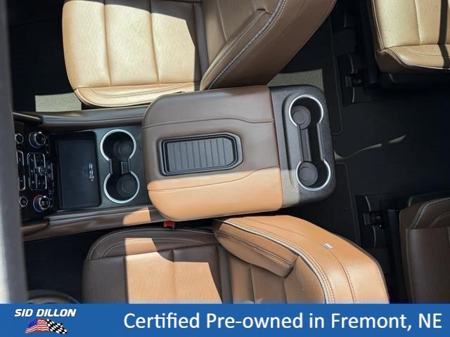Used 2023 Iridescent Pearl Tricoat Chevrolet High Country image 7