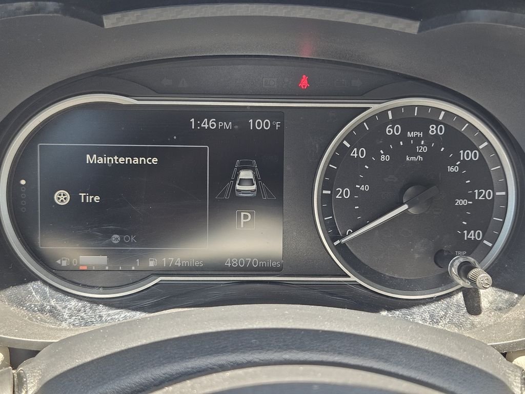 Used 2022 Black Nissan 1.6 SV image 17