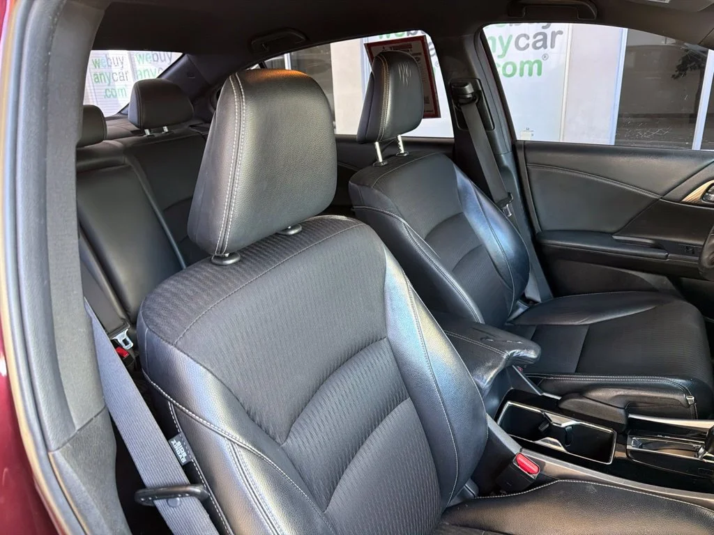 Used 2016 Red Honda Sport image 18