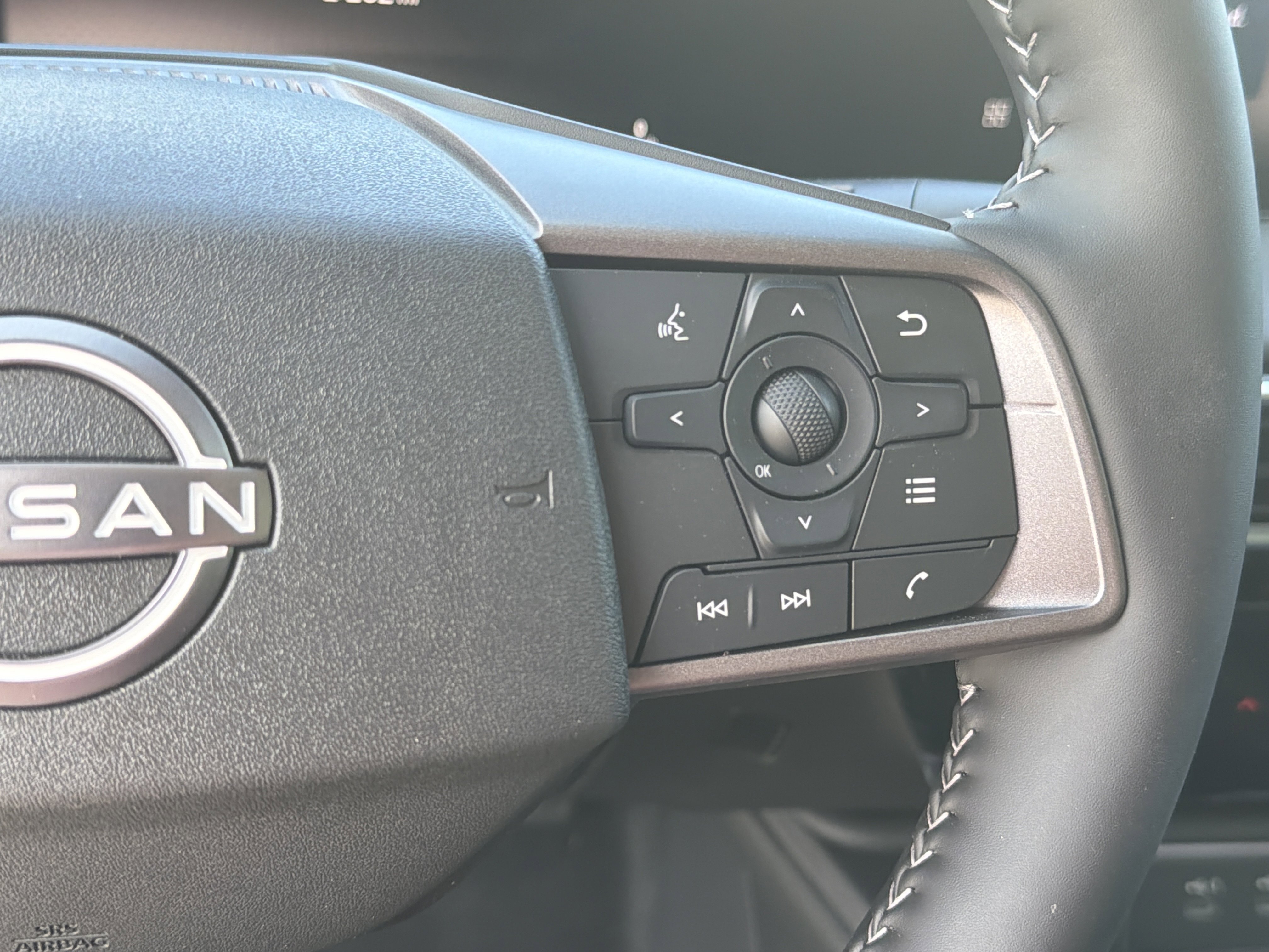 New 2026 Atlantic Gray Metallic Nissan SV image 26
