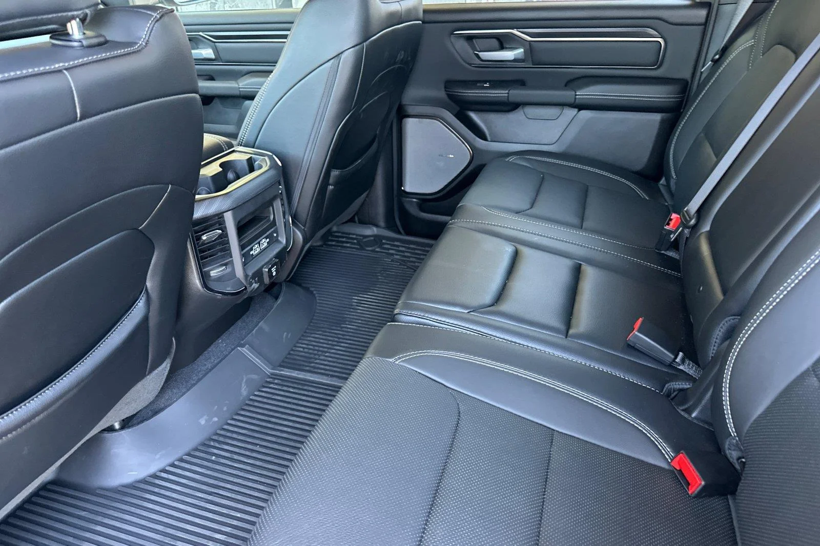 2026 RAM 1500 Rebel - Photo 12