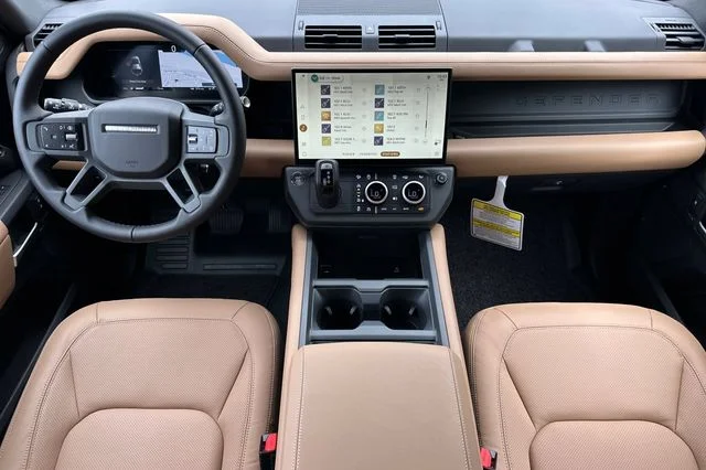 New 2026 Santorini Black Land Rover S image 12