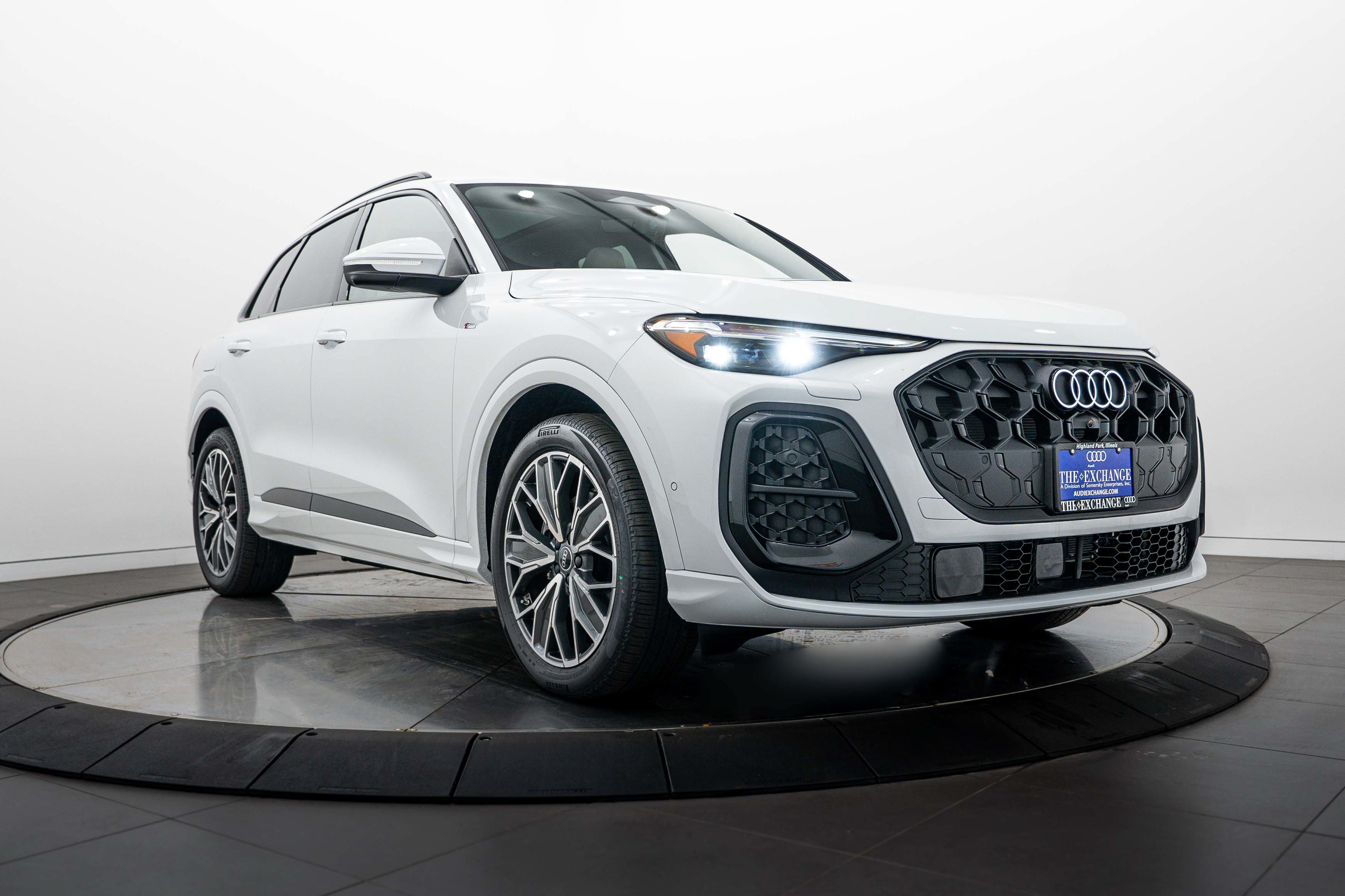 New 2026 GLACIER WHITE Audi Prestige image 1