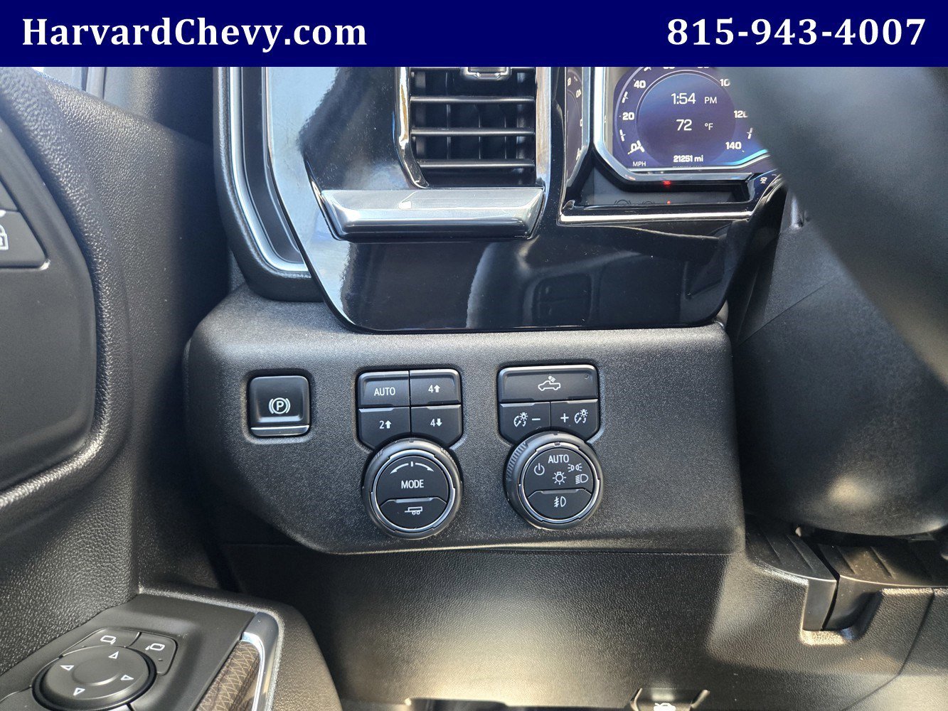 2025 Chevrolet Silverado 3500HD LT - Photo 21