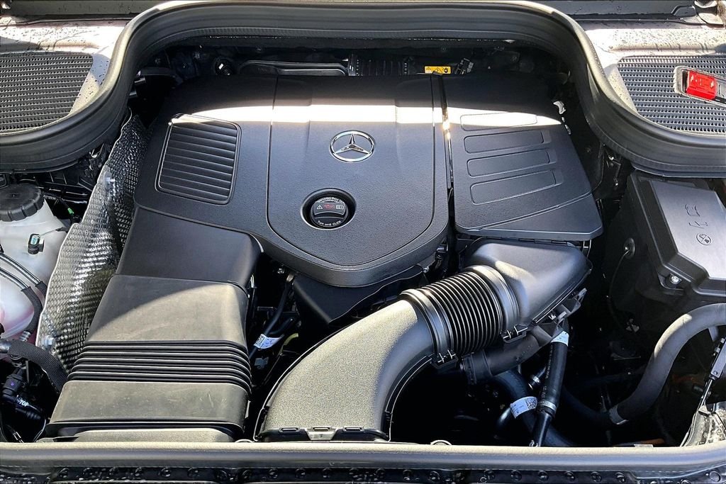 New 2026 Black Mercedes-Benz GLE 350 image 11