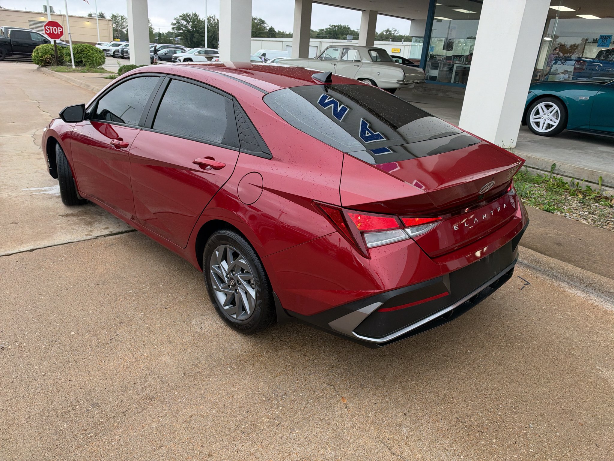 Used 2024 Ultimate Red Hyundai SEL image 8