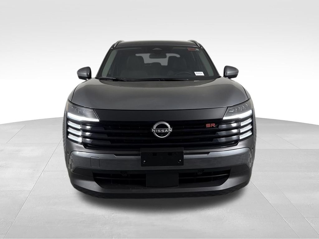 Used 2025 Gun Metallic Nissan SR image 4