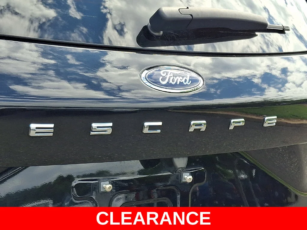 Used 2024 Black Ford Active image 29