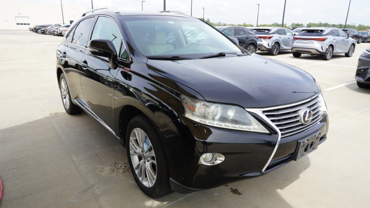 Used 2013 Black Lexus  image 3