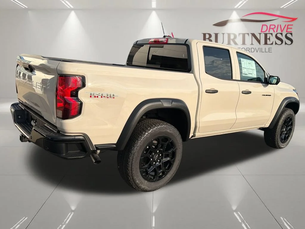 2026 Chevrolet Colorado Trail Boss - Photo 7