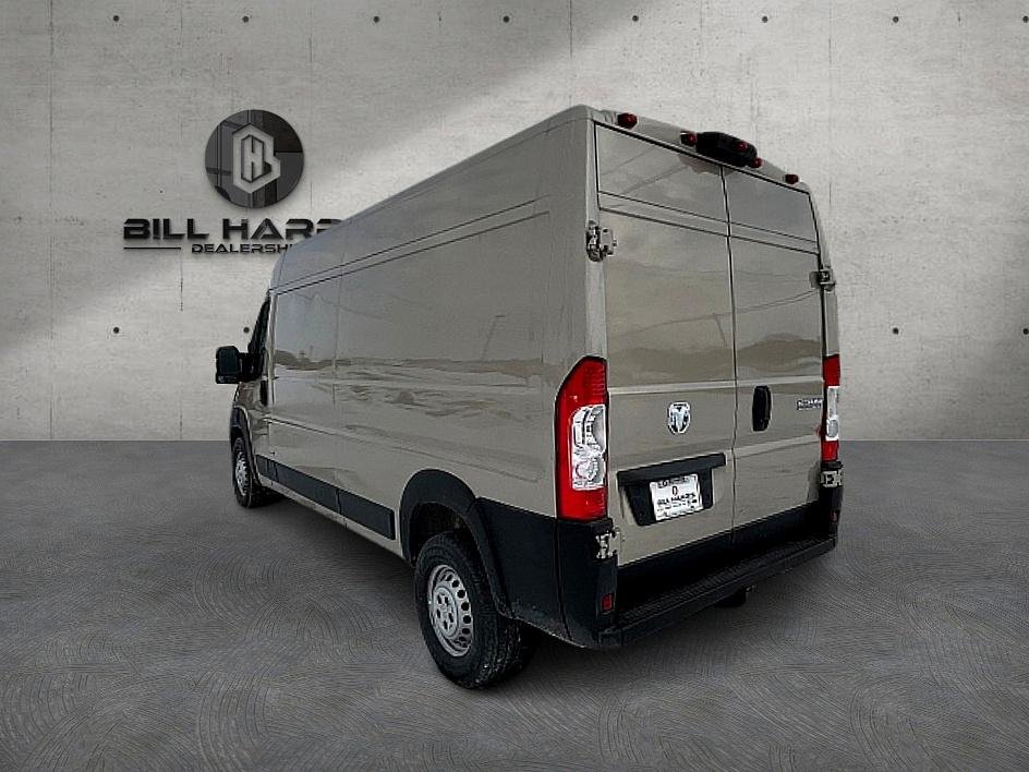 New 2026 Sandstone Pearl-Coat Exterior Paint RAM High Roof image 8