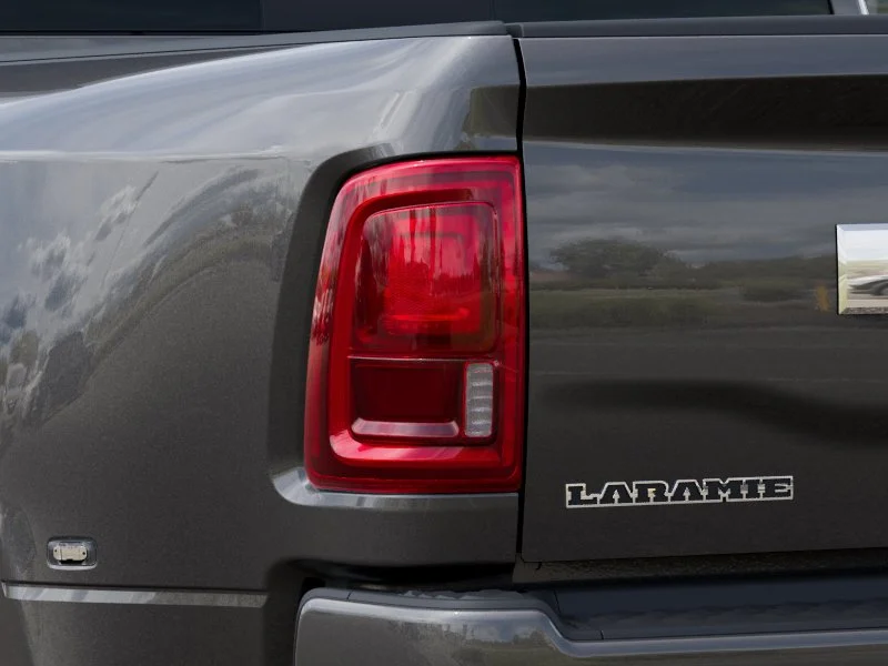 New 2026 Granite Crystal Metallic Clear-Coat Exterior Paint RAM Laramie image 35