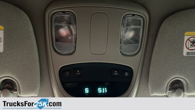 Used 2007 Bright White Dodge SLT image 35