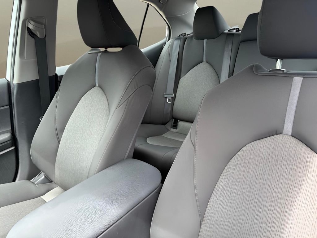 2024 Toyota Camry LE - Photo 19