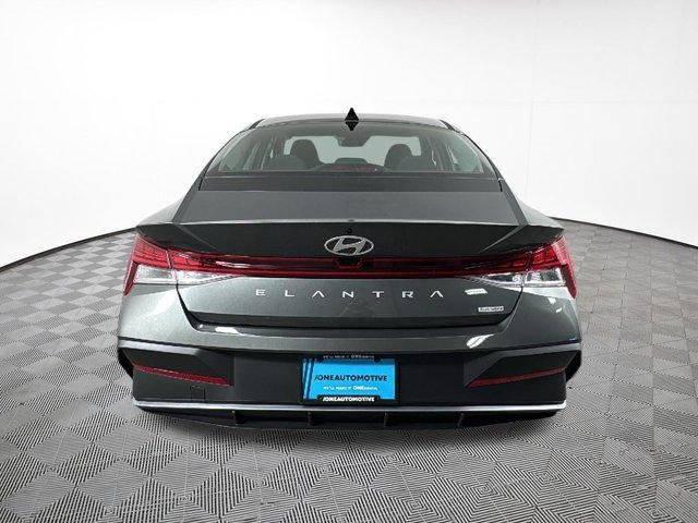 New 2026 Gray Hyundai Blue image 10