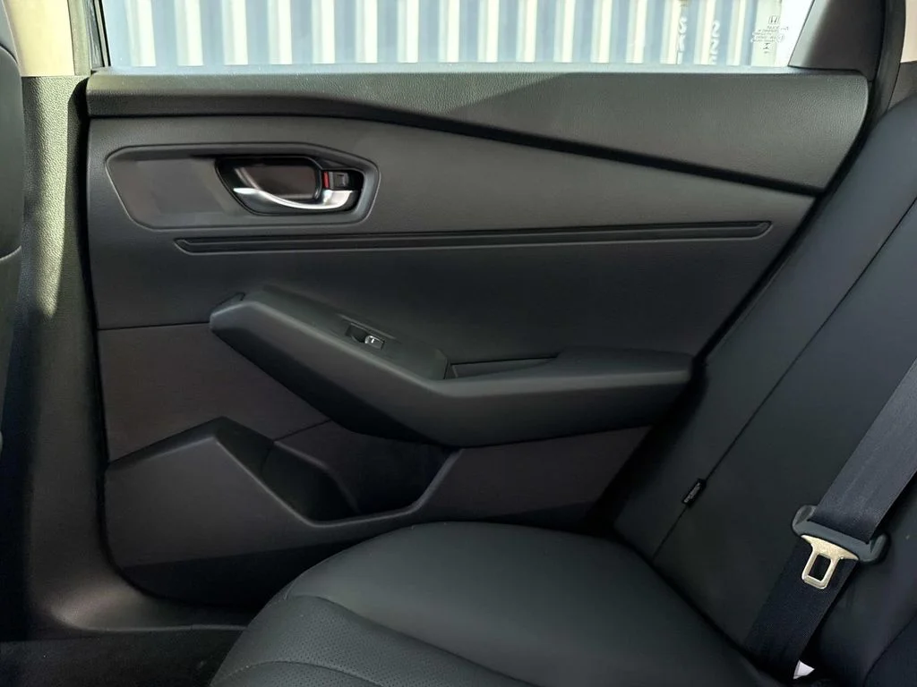 Used 2023 Gray Honda EX-L image 18