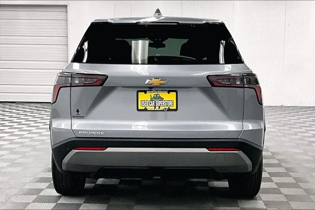 Used 2025 Sterling Gray Metallic Chevrolet LT image 5