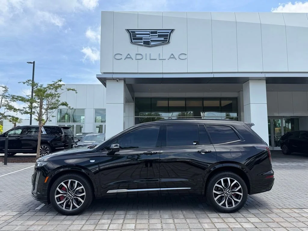 2025 Cadillac XT6 Sport Auto 4WD's photo