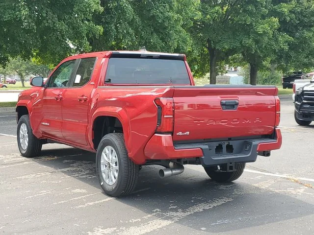 New 2026  Toyota SR5 image 3