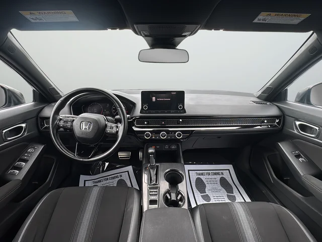 Used 2022  Honda Sport image 9